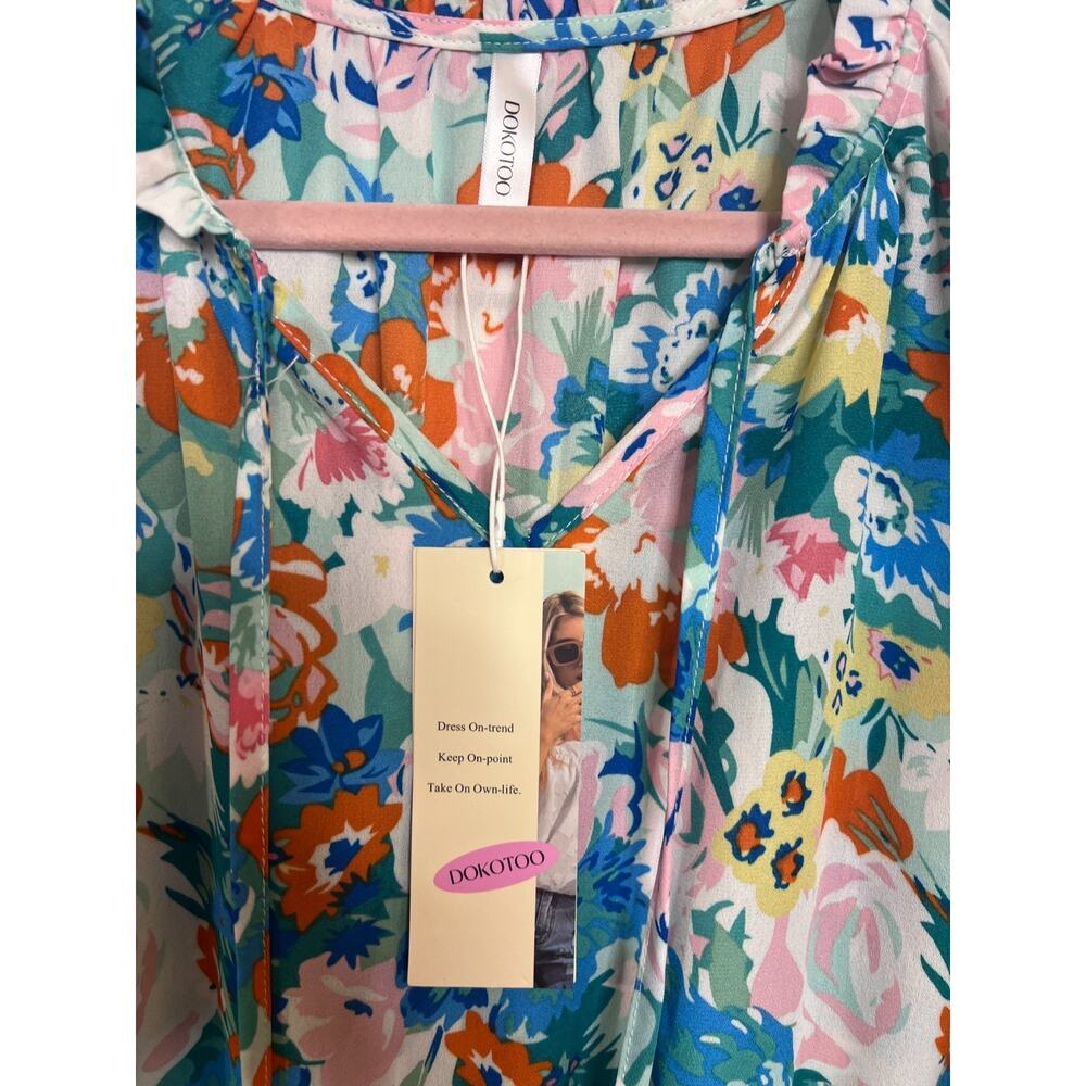 NWT Dokotoo Floral Dress Size MED Long Sleeve Ruffles - Picture 5 of 6